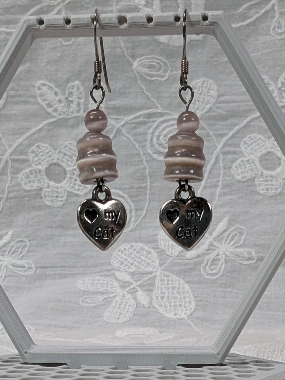 Cat Lovers! Handmade Lavender/Lilac Cat Heart Dangle Drop Earrings